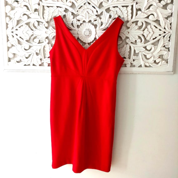 Adrienne Vittadini Red Sleeveless V-Neck Mini Dress with Starburst Waist Pleating