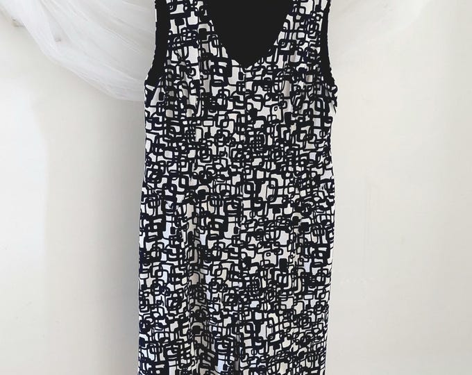 Jones New York Navy and White Abstract Geometric Print Sleeveless Sheath Dress