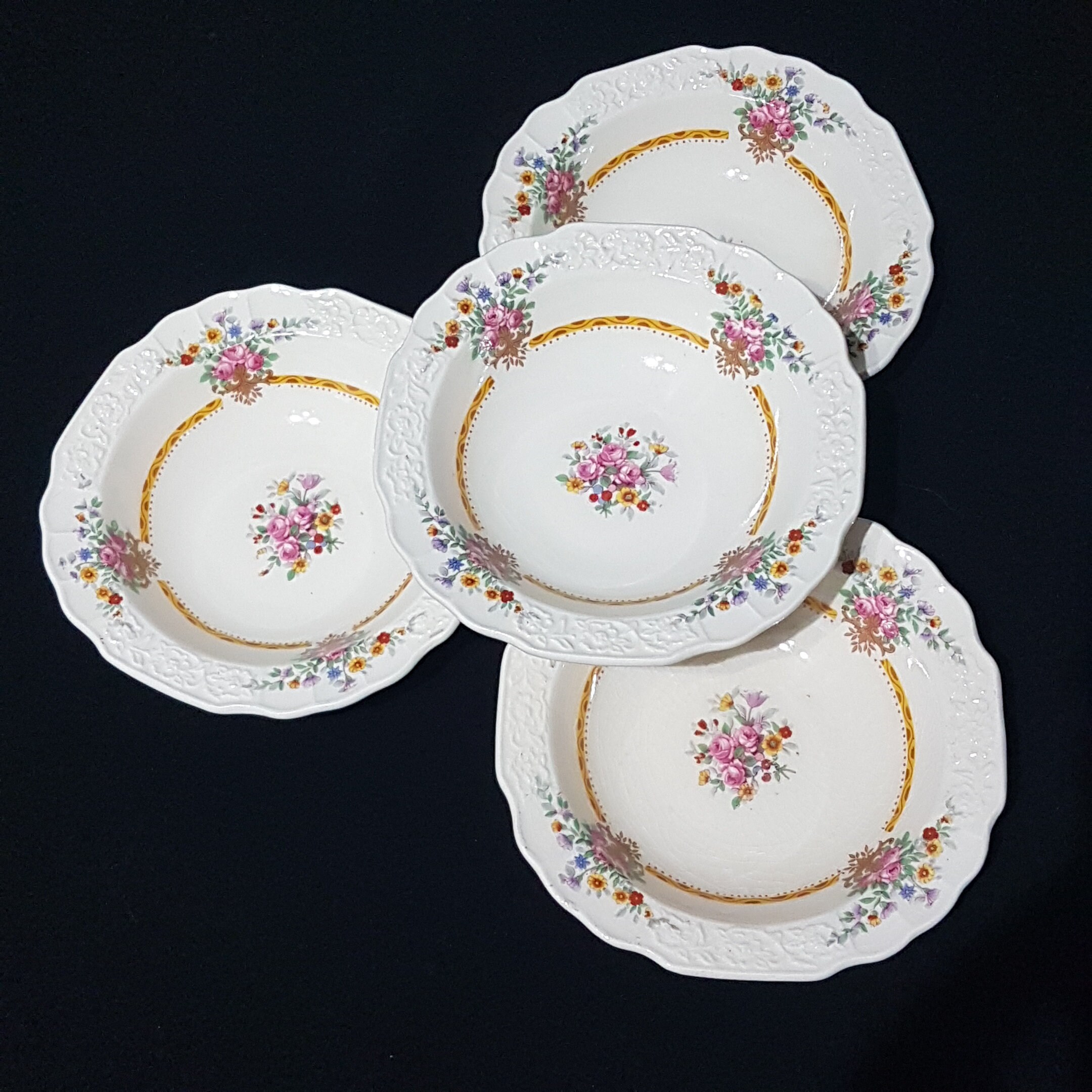 Myott Staffordshire, Set of 4 Vintage Berry Bowls, 3 Pink Roses, Purple