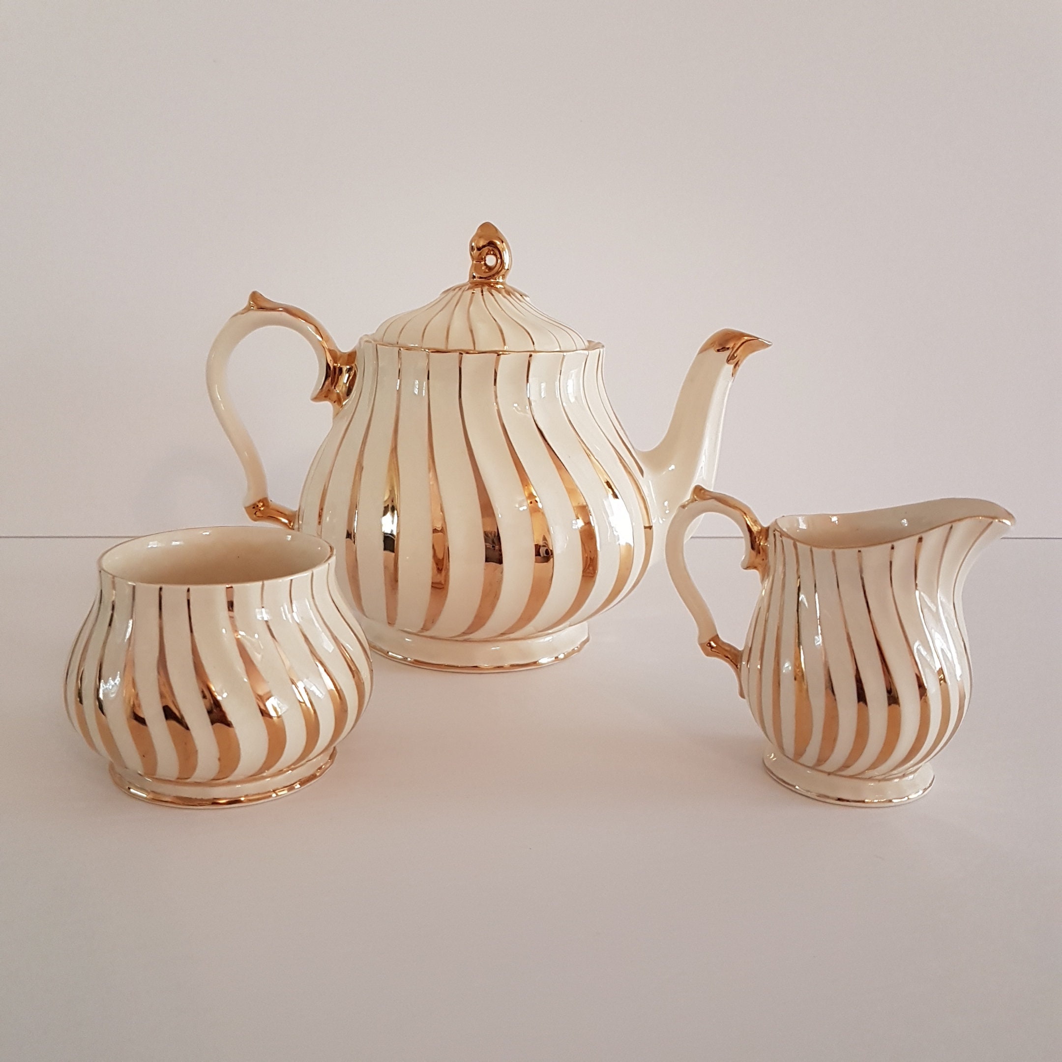Vintage Sadler Teapot Creamer Sugar Bowl Tea Set, Ivory Swirled, Gold