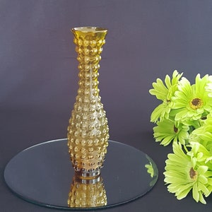 Vintage Hobnail Bud Vase: Mid-Century Skinny Bubble Glass for Retro Floral Arrangements and Home Decor