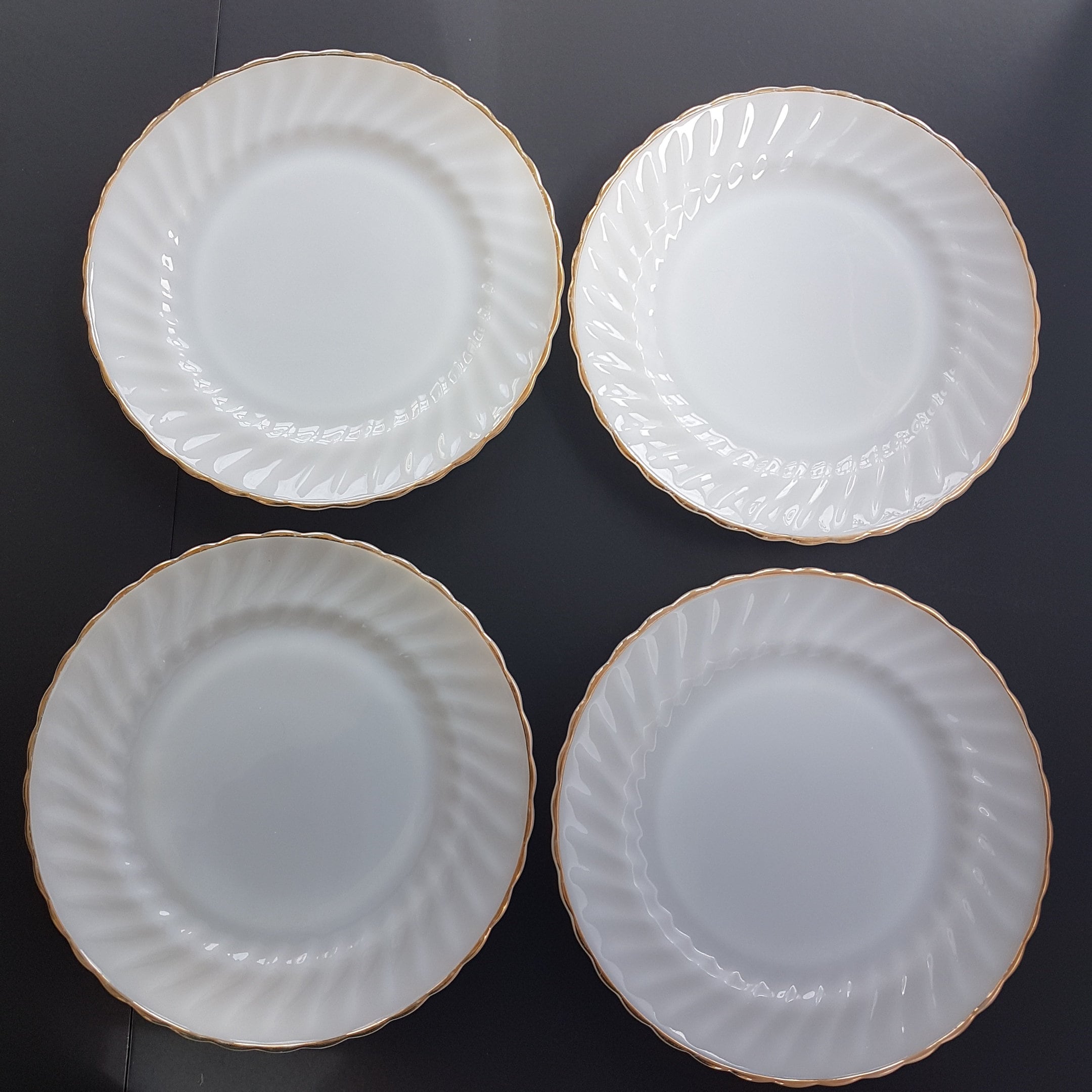 Ovenproof glass plates top