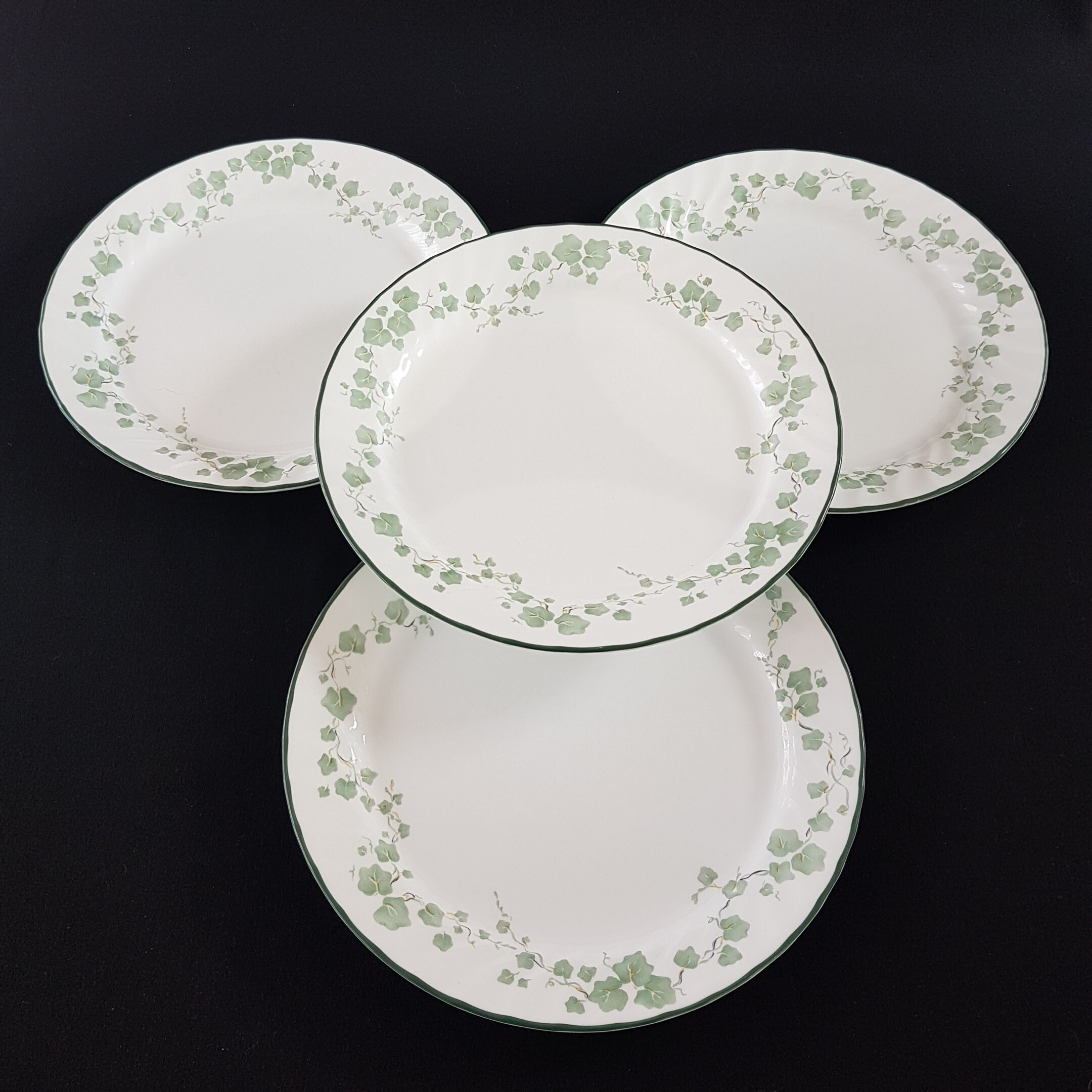 Vintage Corelle CALLAWAY Ivy Dinner Plates, Set of 4, Made in USA
