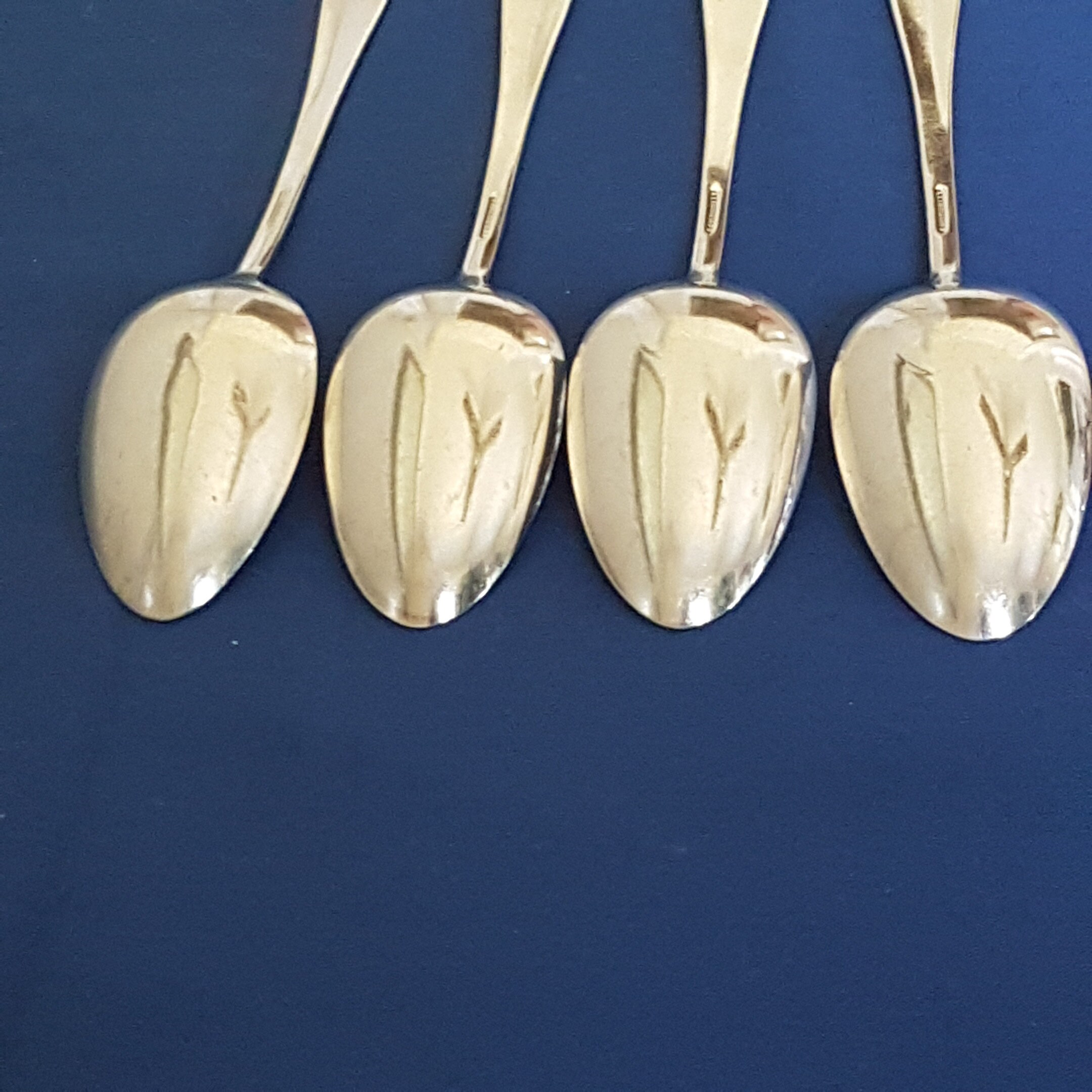 Vintage Lady Hamilton, Community Plate by Oneida, Set of 4 Oval Serving