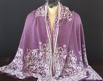 Vintage Purple Floral Pashmina Wrap: Elegant Evening Shawl for Special Occasions and Weddings