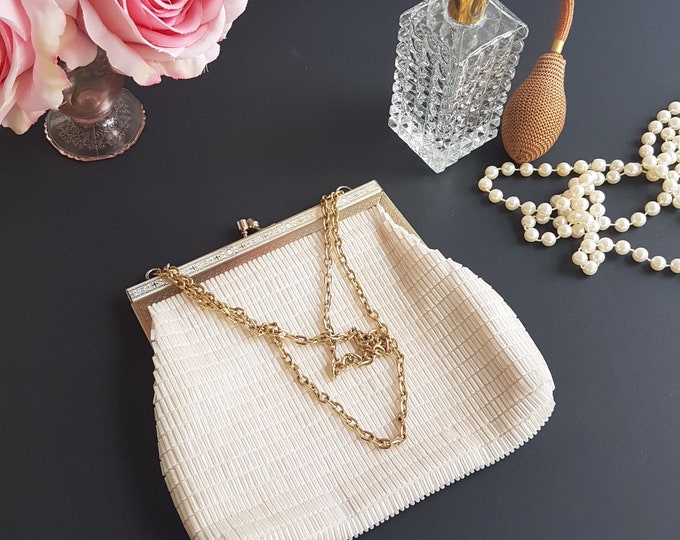 Beaded Bag, Vintage Ivory Evening Purse with Adjustable Chain, Kiss Lock at Top, Hand Made, Hong Kong, 1960s