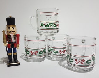 Set of 4 Christmas Coffee Cups, Red Berries & Green Holly Glass Mug Set, Vintage KIG Indonesia Holiday Glassware, Christmas Kitchen Decor