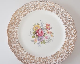 Canonsburg Pottery GOLDEN FRAGRANCE Dinner Plate, Floral Center, Made in USA, 1940-1950s