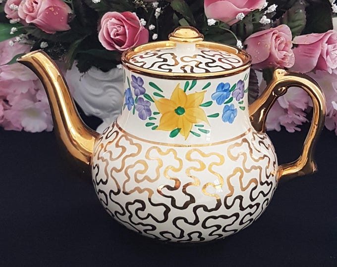 1950s Sudlows Burslem Floral Teapot with Unique Squiggly Lines Design