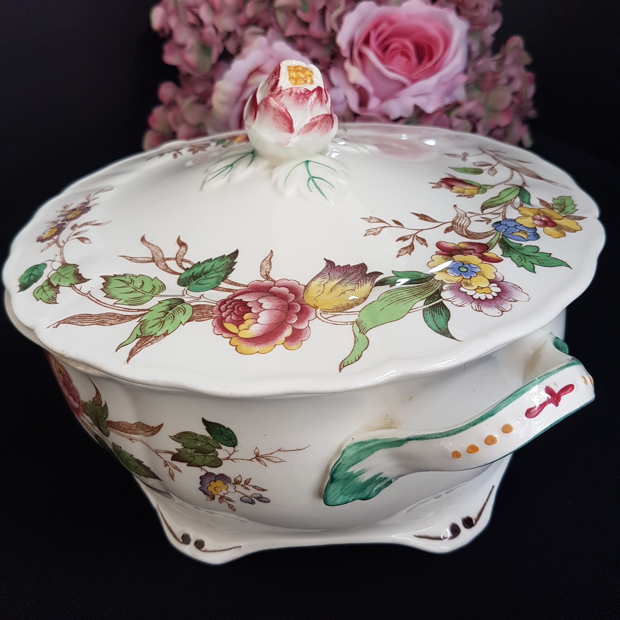 Grindley Marlborough Royal Petal ROSALIND, Vintage Covered Serving Bowl, Serving Dish with Lid