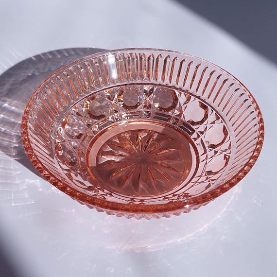 Vintage Indiana Glass Windsor Pink Depression Glass Bowl - Retro 1940s Peach Ballad Small Serving Dish