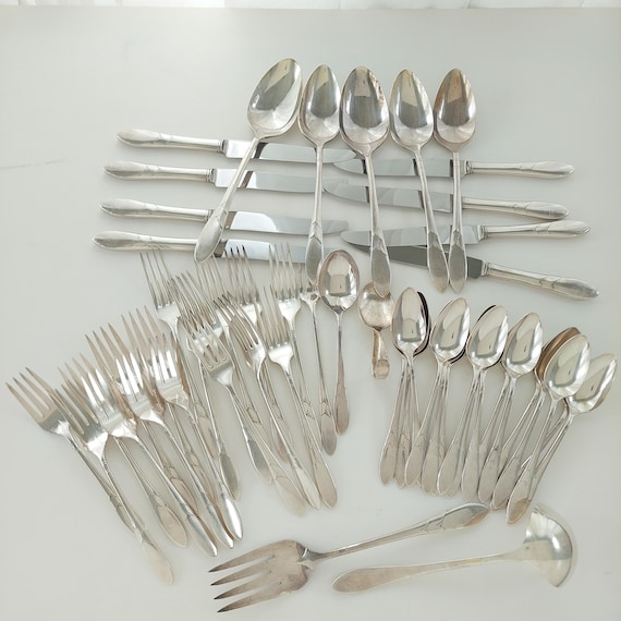 Oneida Community Lady Hamilton Vintage  Silverplate Flatware, 1932 Art Deco Table Setting & Serving Utensils