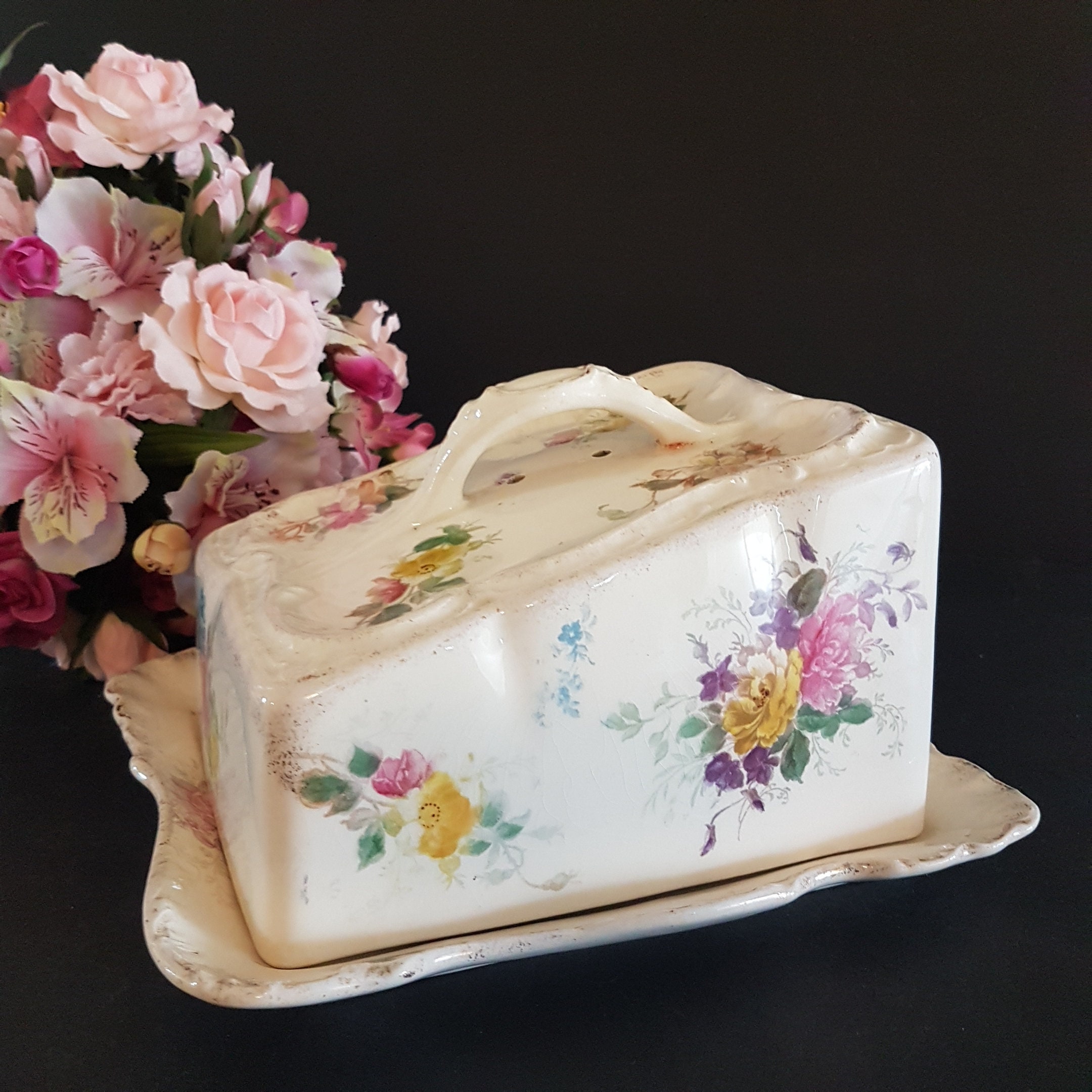 Antique Cheese Keeper, Franz Anton Mehlem Bonn Germany, Hand Painted