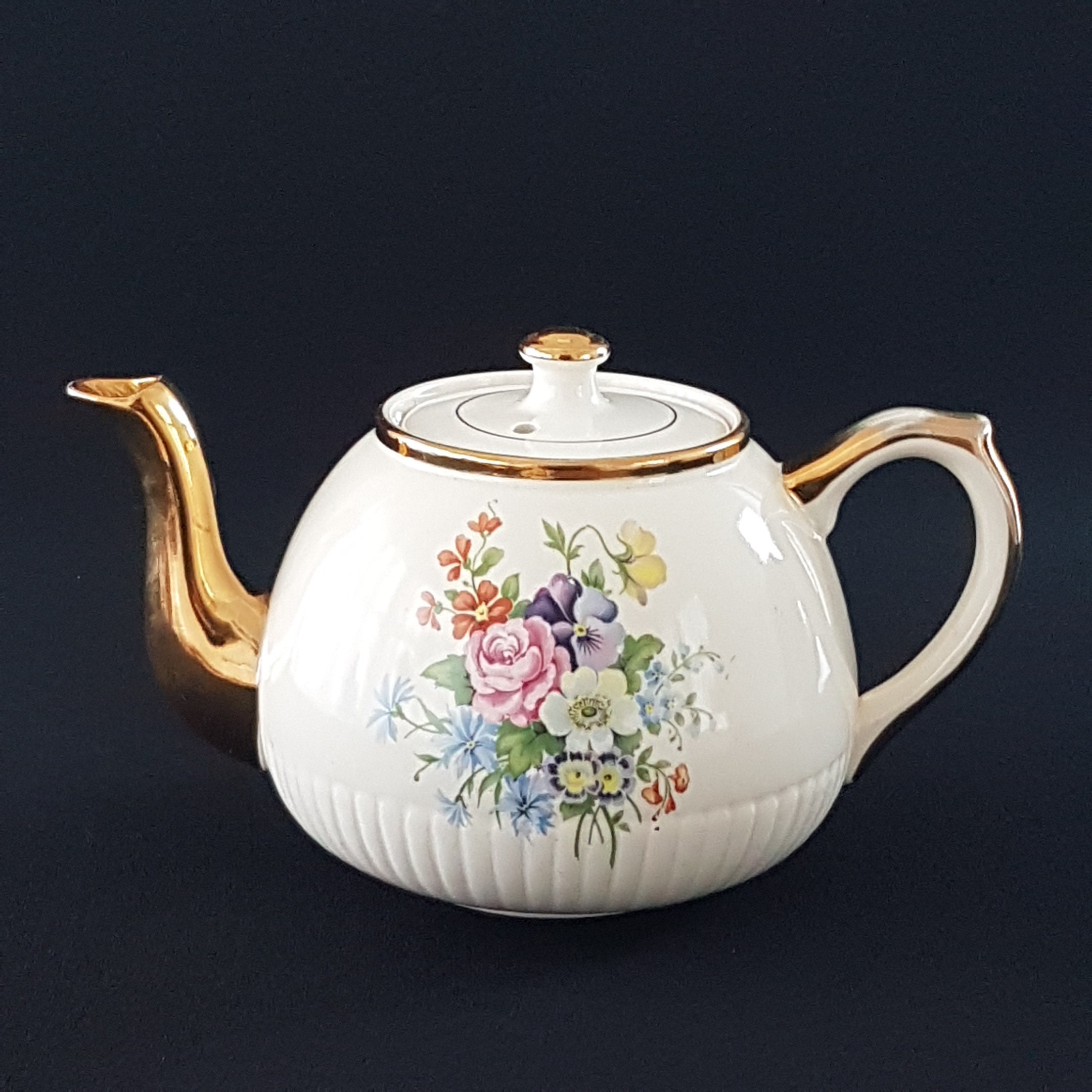 Vintage Floral Ellgreave Teapot, Made in England, Vintage Mid Century