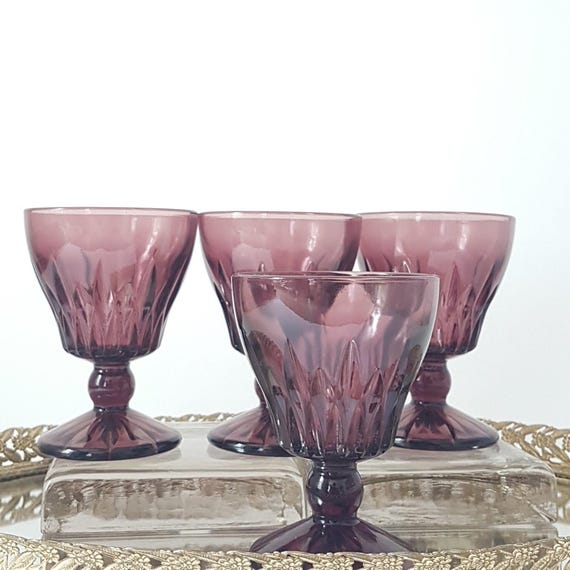 Hazel Atlas Moroccan Amethyst Wine Glasses: Mid Century Barware, Set of 4