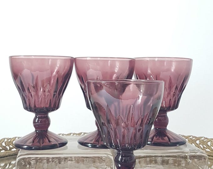 Hazel Atlas Moroccan Amethyst Wine Glasses: Mid Century Barware, Set of 4