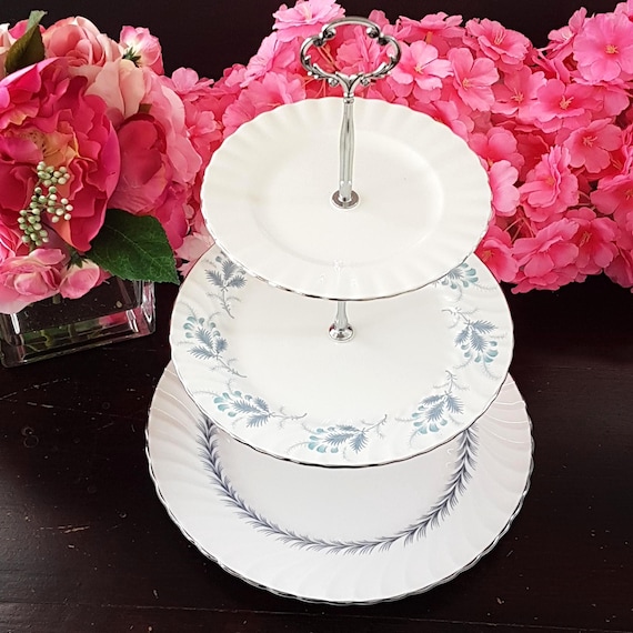 Elegant Blue & White 3-Tier Bone China Cake Stand for Parties, Desserts, and Afternoon Tea