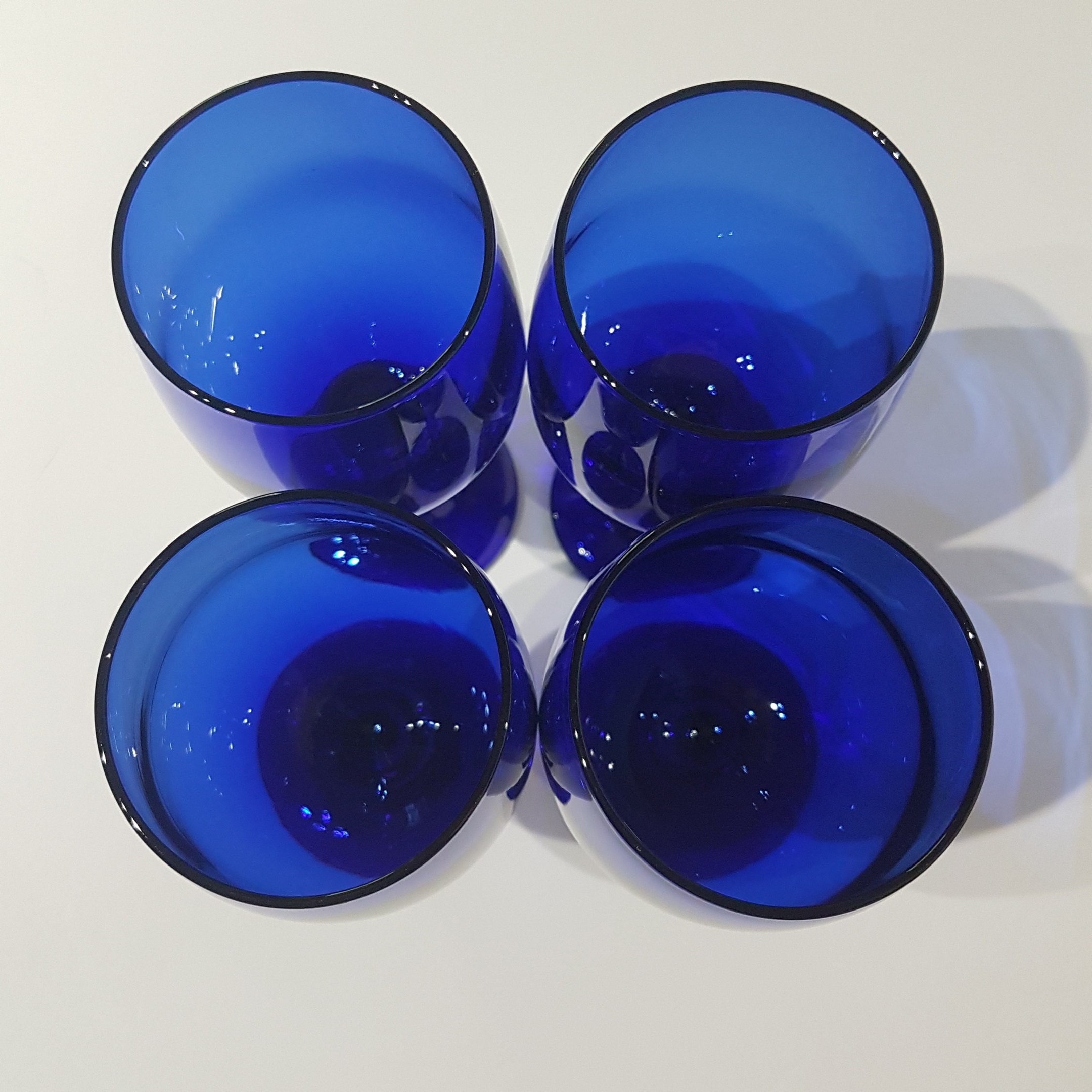 Set of 4 Cobalt Blue LIBBEY Premiere Wine Glasses, Blue Stemware Water