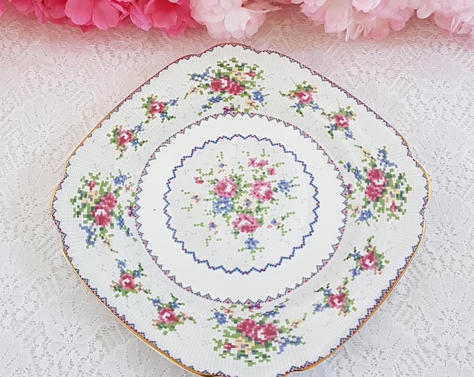 4pc Royal Albert Petit Point Bone China Dinner Plates Set - Vintage English Tableware for Elegant Dining