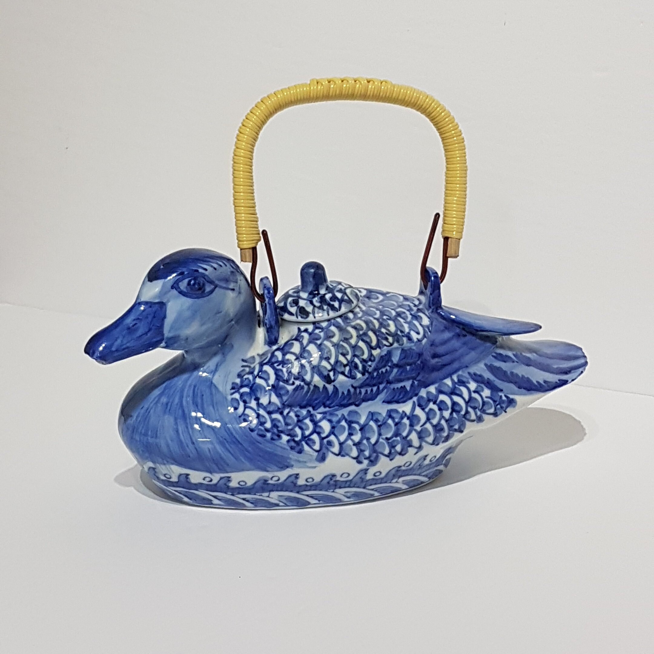 Vintage Hand Painted Duck Teapot, Chinoiserie Blue and White, Wicker
