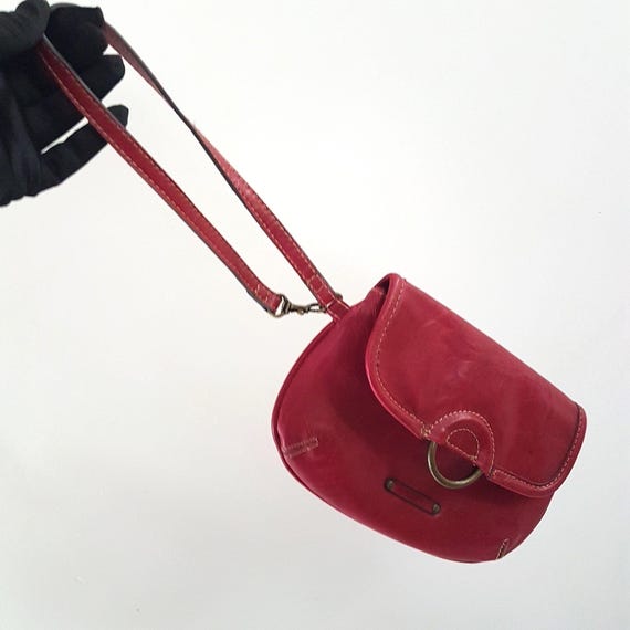 Vintage Liz Claiborne Red Wristlet Clutch Polyvinyl Faux Leather Designer Purse