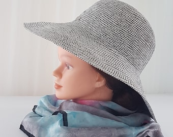Vintage Betmar New York Black White Wide Brim Summer Hat, One Size, 21.5inch or 54cm