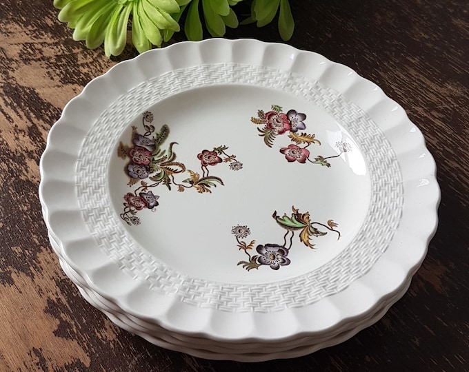 Copeland Spode WICKER LANE (Basket Weave) 8" Salad Plates, Set of 4, Pink Purple Florals, Scalloped Edge, Made in England, 1940s