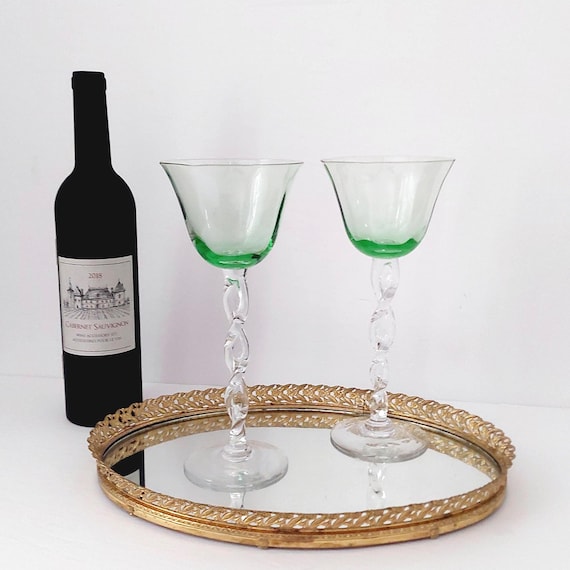 Elegant Hand-Blown Green Wine Glasses with Twisted Stem - Unique Wedding Housewarming Gift