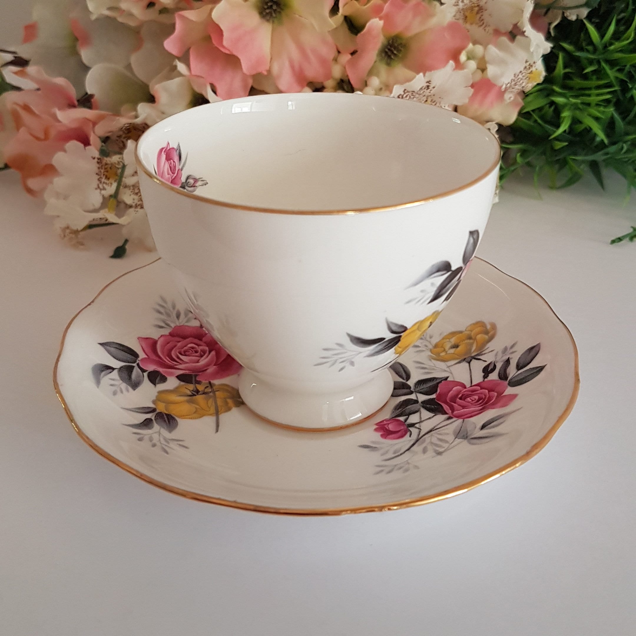 Bone china royal vale hotsell