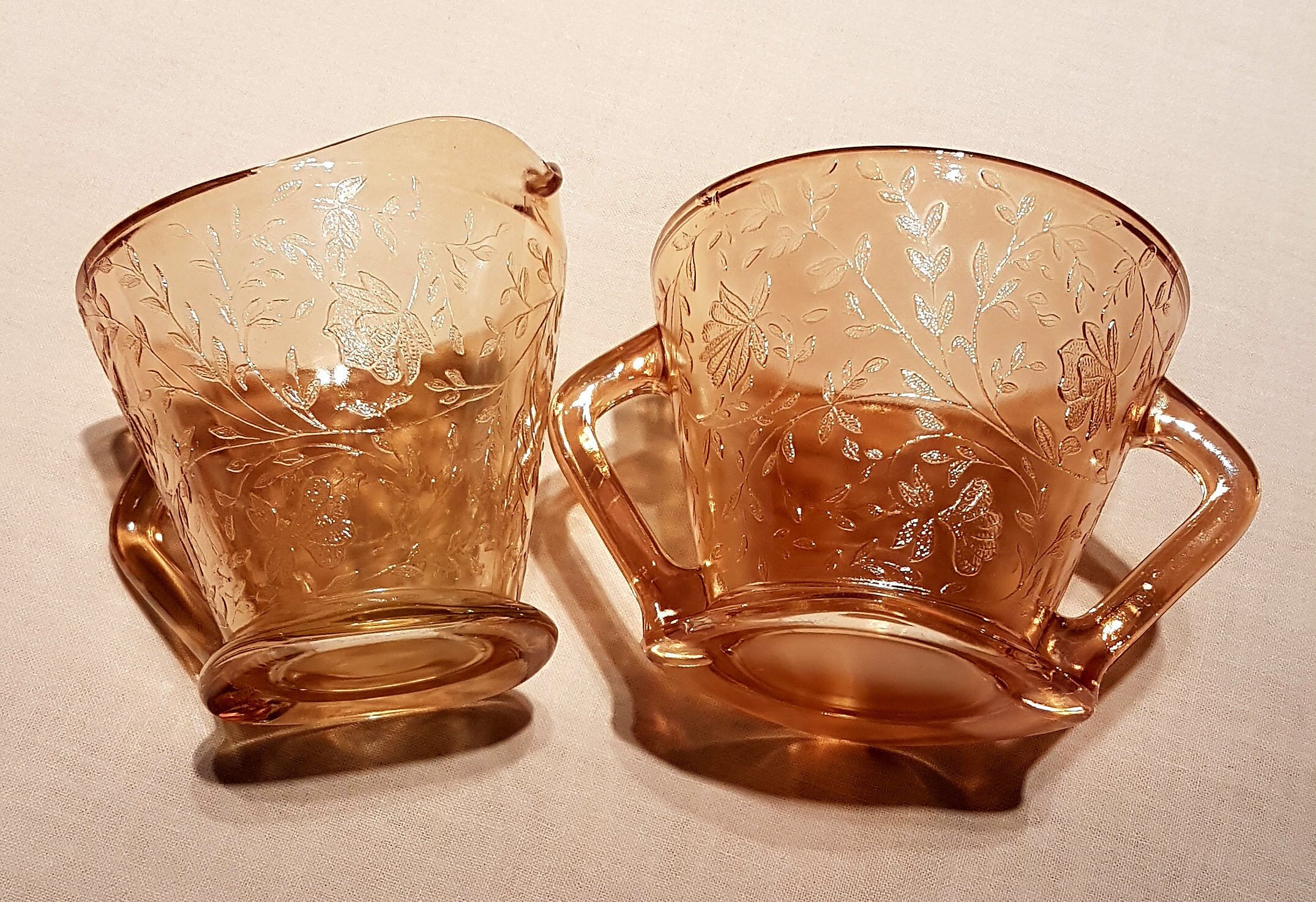 Vintage Carnival Glass Creamer & Sugar Set