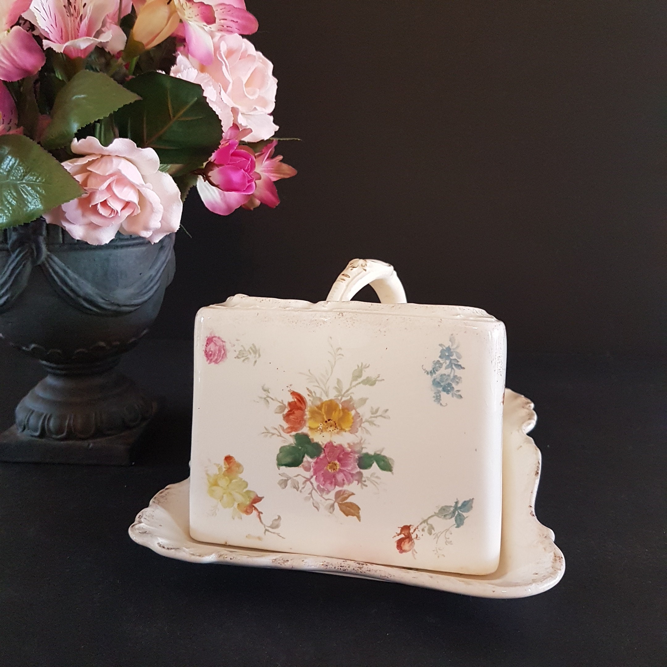 Antique Cheese Keeper, Franz Anton Mehlem Bonn Germany, Hand Painted