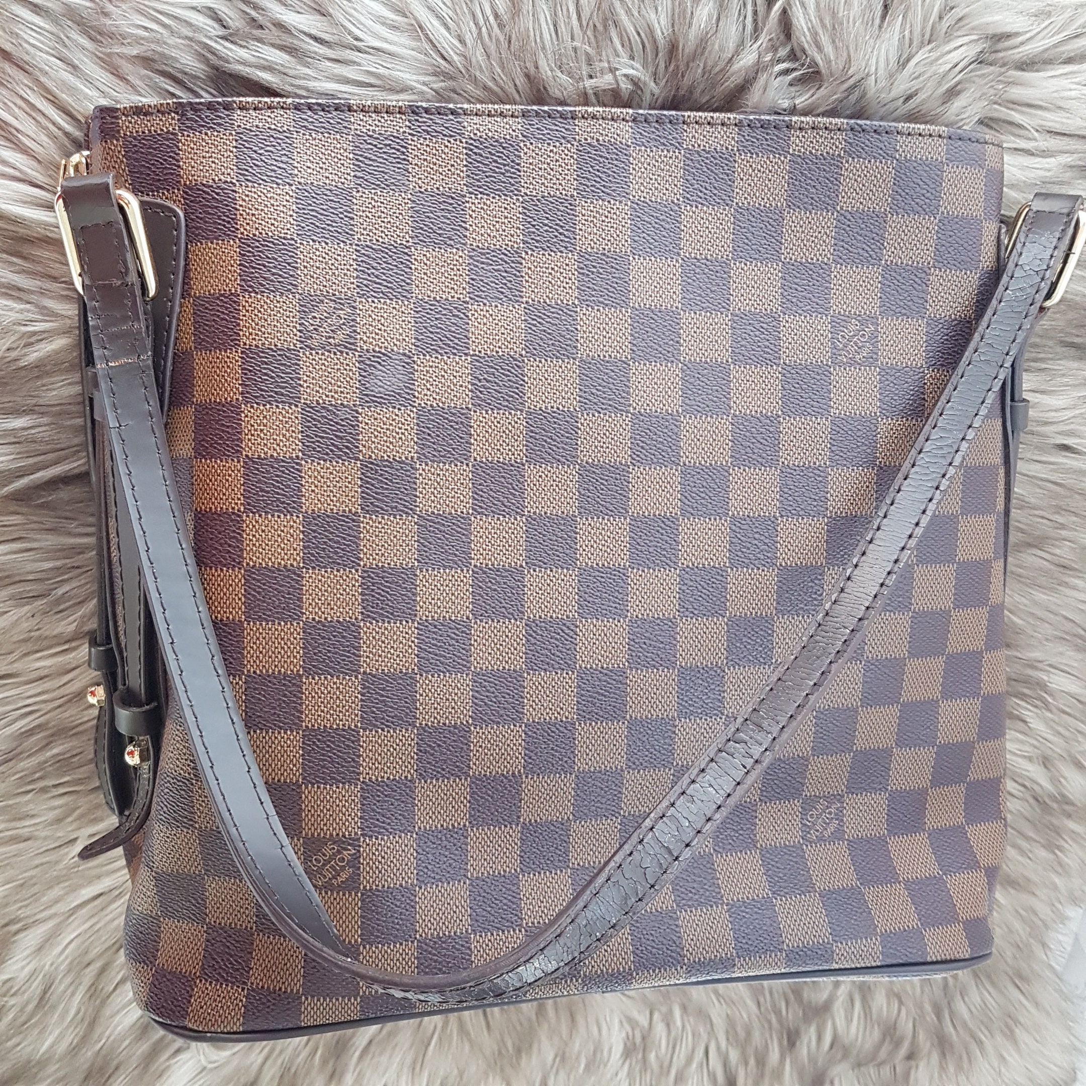 Authentic Louis Vuitton Damier Ebene Canvas Rivington Cabas Tote Shoulder Bag