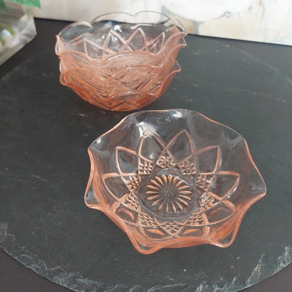 Hazel Atlas Diamond Arches Berry Bowls – Set of 4 Pink Depression Glass Dessert Bowls
