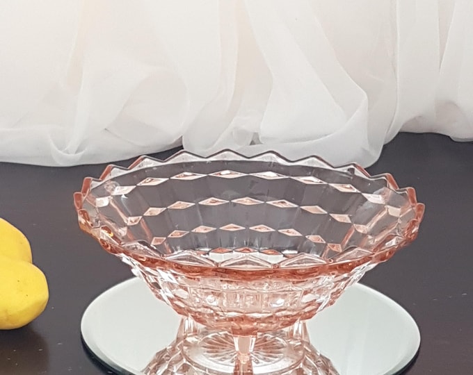 Vintage 1930s Pink Depression Glass Fruit Bowl: Jeannette Cube Footed Art Deco Serving Dish