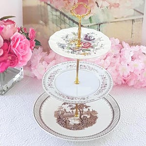 Elegante soporte para tartas de 3 niveles: bandeja de postre rosa y marrón para bodas, cumpleaños y fiestas de té.