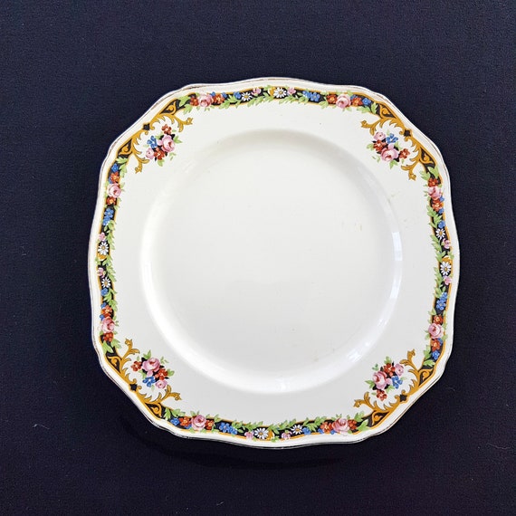 Vintage Alfred Meakin Floral Plates, English China Set (4), Gold Edge