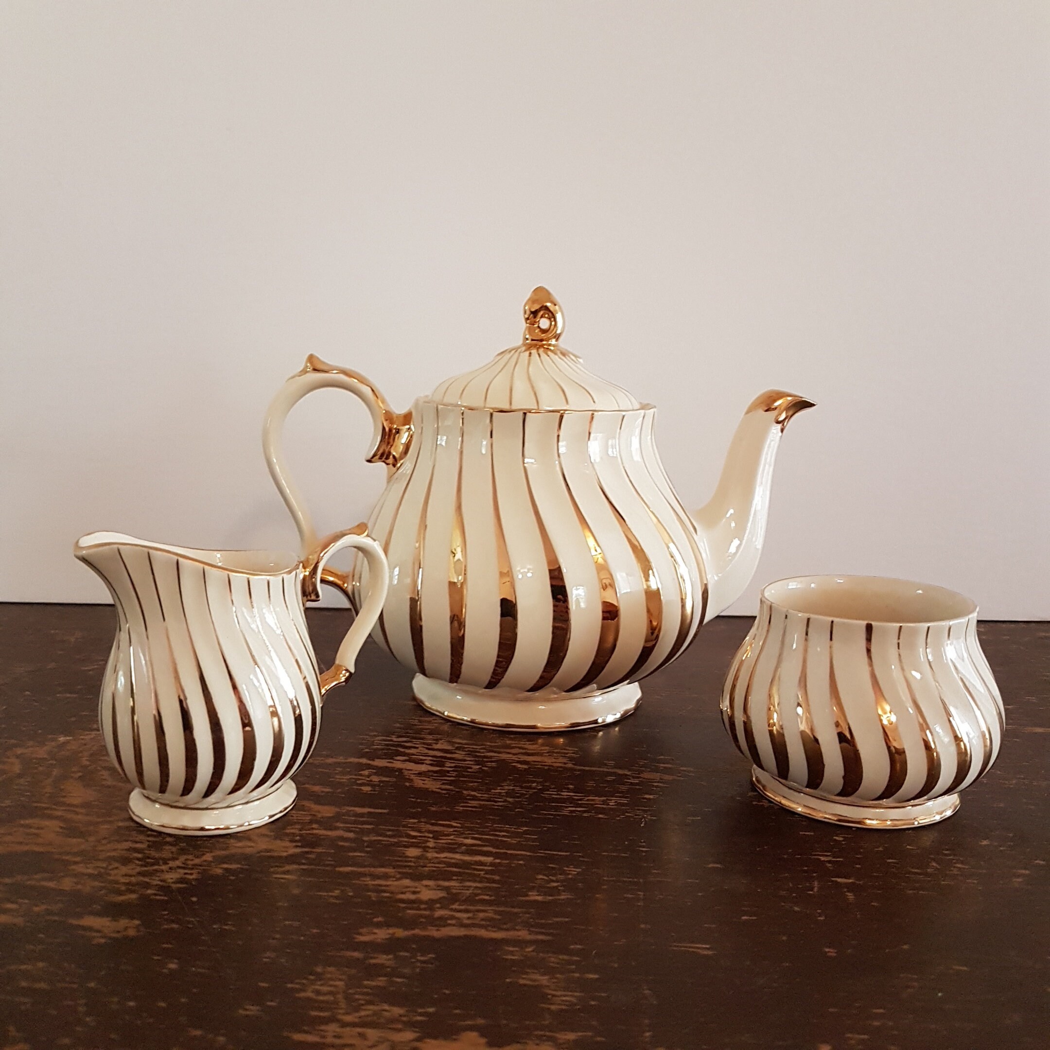Vintage Sadler Teapot Creamer Sugar Bowl Tea Set, Ivory Swirled, Gold