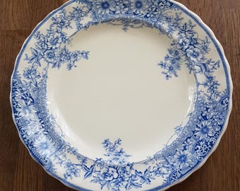 Keeling & Co Stirling Flow Blue White Antique Dinner Plate - Decorative Wall Plate Staffordshire England