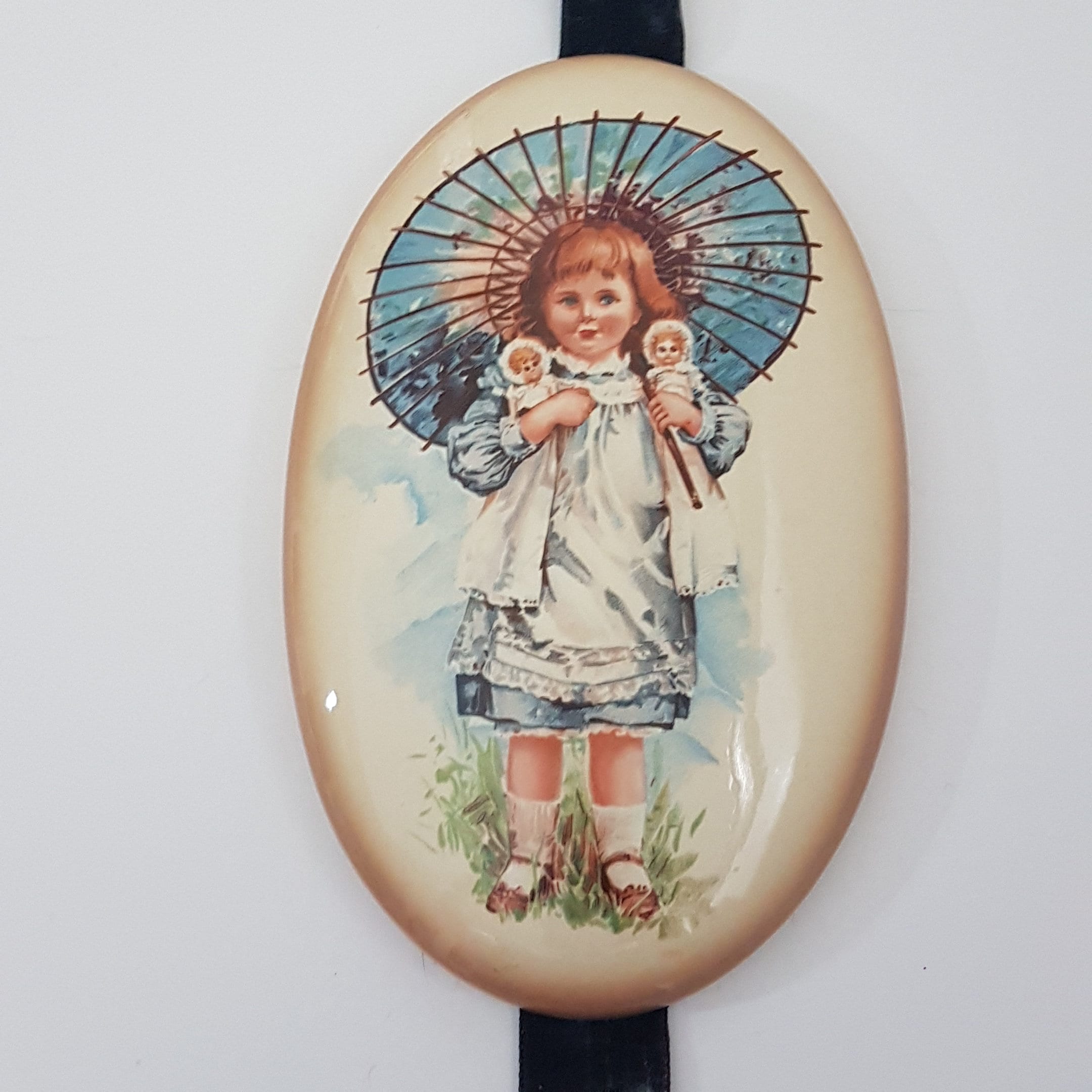 Set of 4 Chalkware Wall Plaques, Victorian Girls, Oval with Velvet
