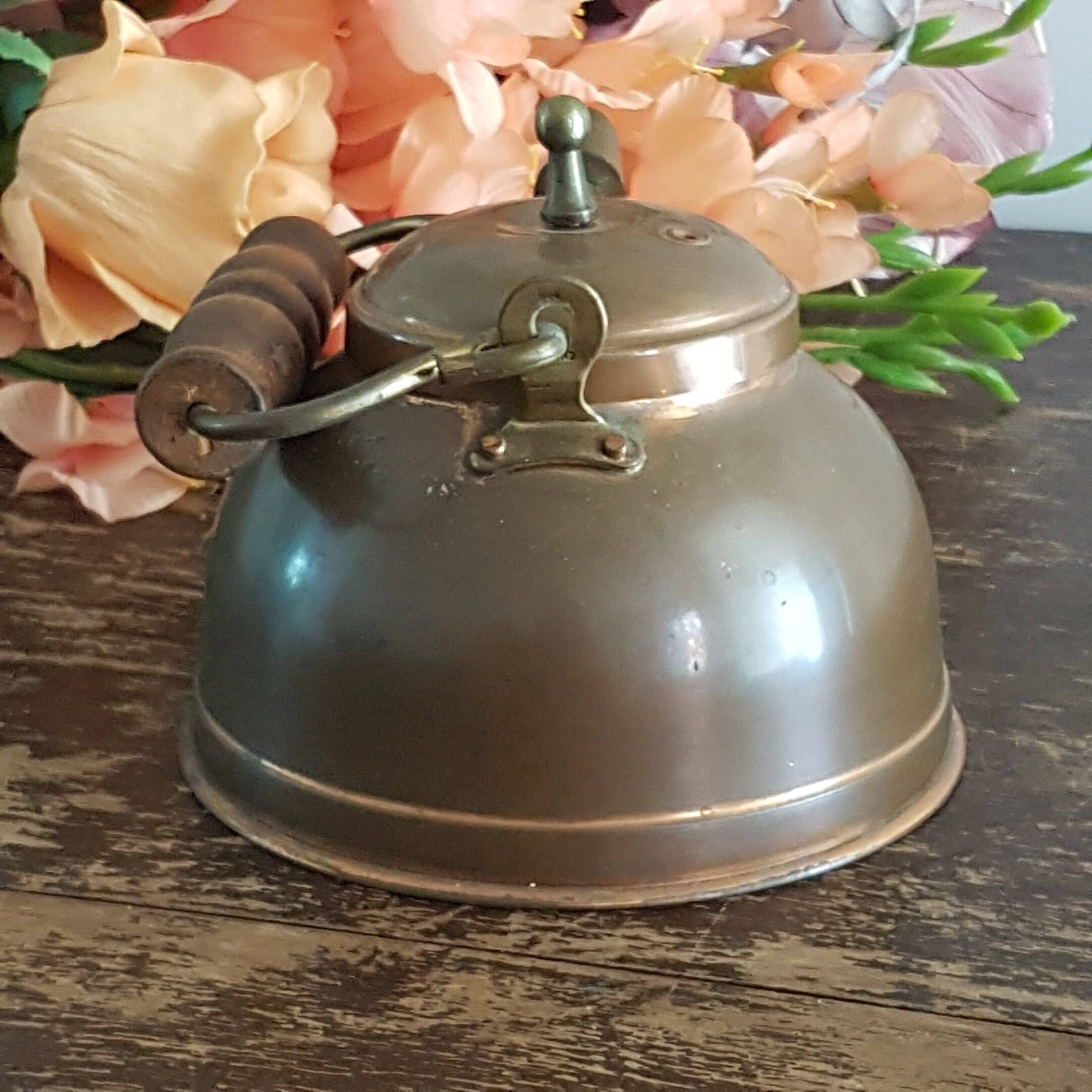 Vintage Copper Tea Kettle, Stovetop, Made in England, Brown Wooden