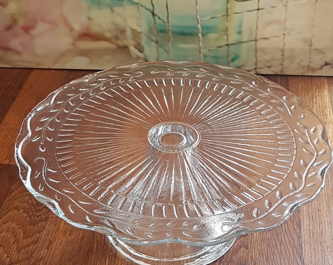 Vintage 9 Inch Pedestal Cake Stand for Weddings Tea Parties and Gifts