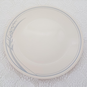 4pc Corelle by Corning Blue Lily on Cream Dinner Plate Set