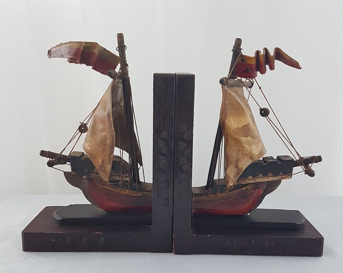 Vintage Wooden Sailing Ship Bookends, Nautical Decor, Mid Century Bookshelf Decor, Set of 2, Made in Japan, 1970s