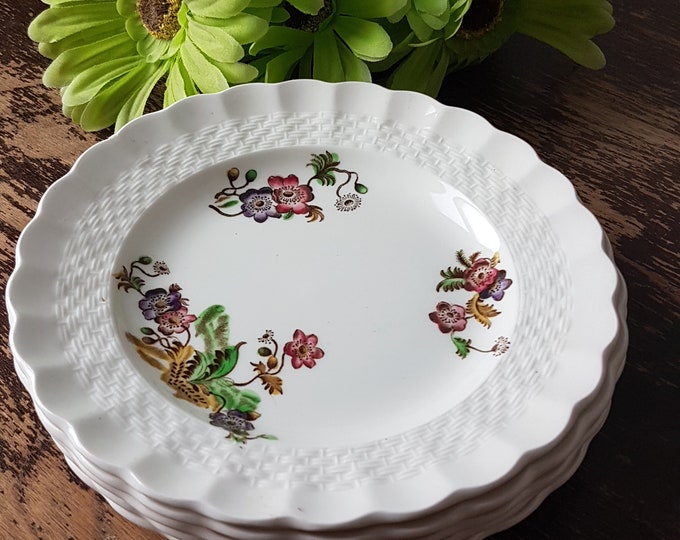 Copeland Spode WICKER LANE (Basket Weave) 6.5 Inch Side Plates, Set of 5, Pink Purple Florals, Scalloped Edge, Made in England, 1940s