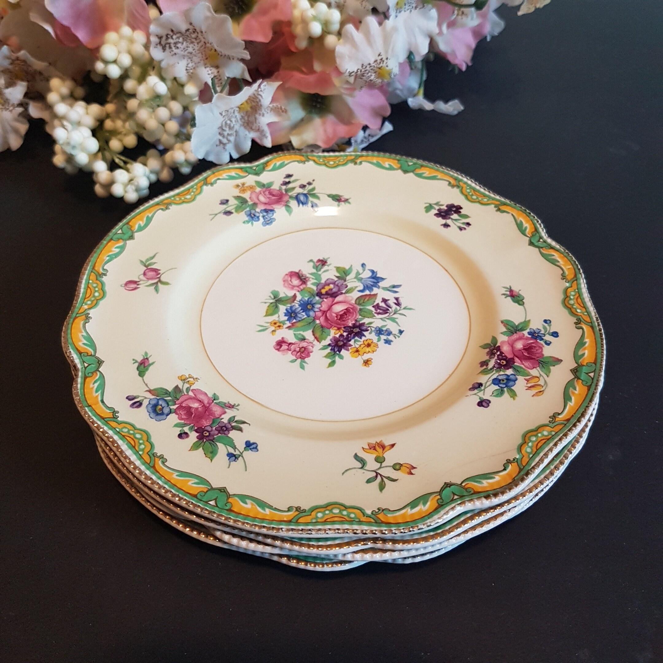 Set of 4 Johnson Bros SUMMER, 6 Side Plates, Floral Center, Green