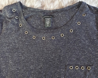 Plus Size Charcoal Gray Grommet Pocket T-Shirt 3X - Casual Business Top Street Wear