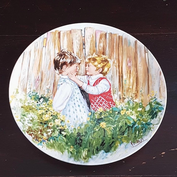 Wedgwood Mary Vickers Be My Friend Plate 1981 My Memories Collection First Issue England