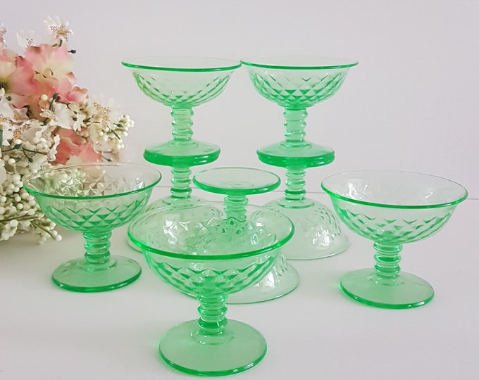 Imperial Glass DIAMOND QUILTED Green Depression Glass, Dessert Bowls, Set of 4, Champagne Glasses, Sherbet Glass, Stem 414, 1930s