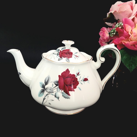 Royal Albert Sweet Romance Tea Pot Bone China England Vintage Rose Floral Teapot Gift