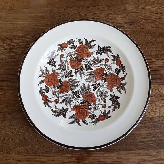 1970s Wedgwood Peony Oven to Table Side Plates Set of 4